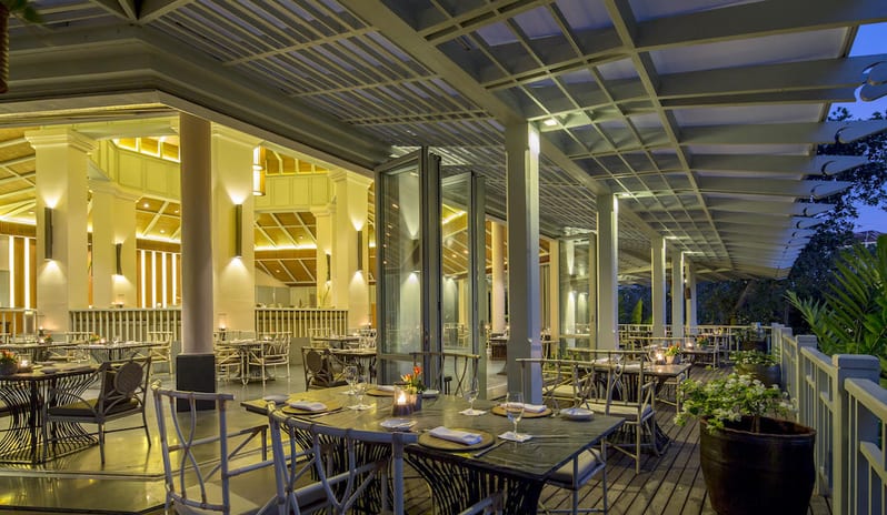 THE RESTAURANT EXTERIOR